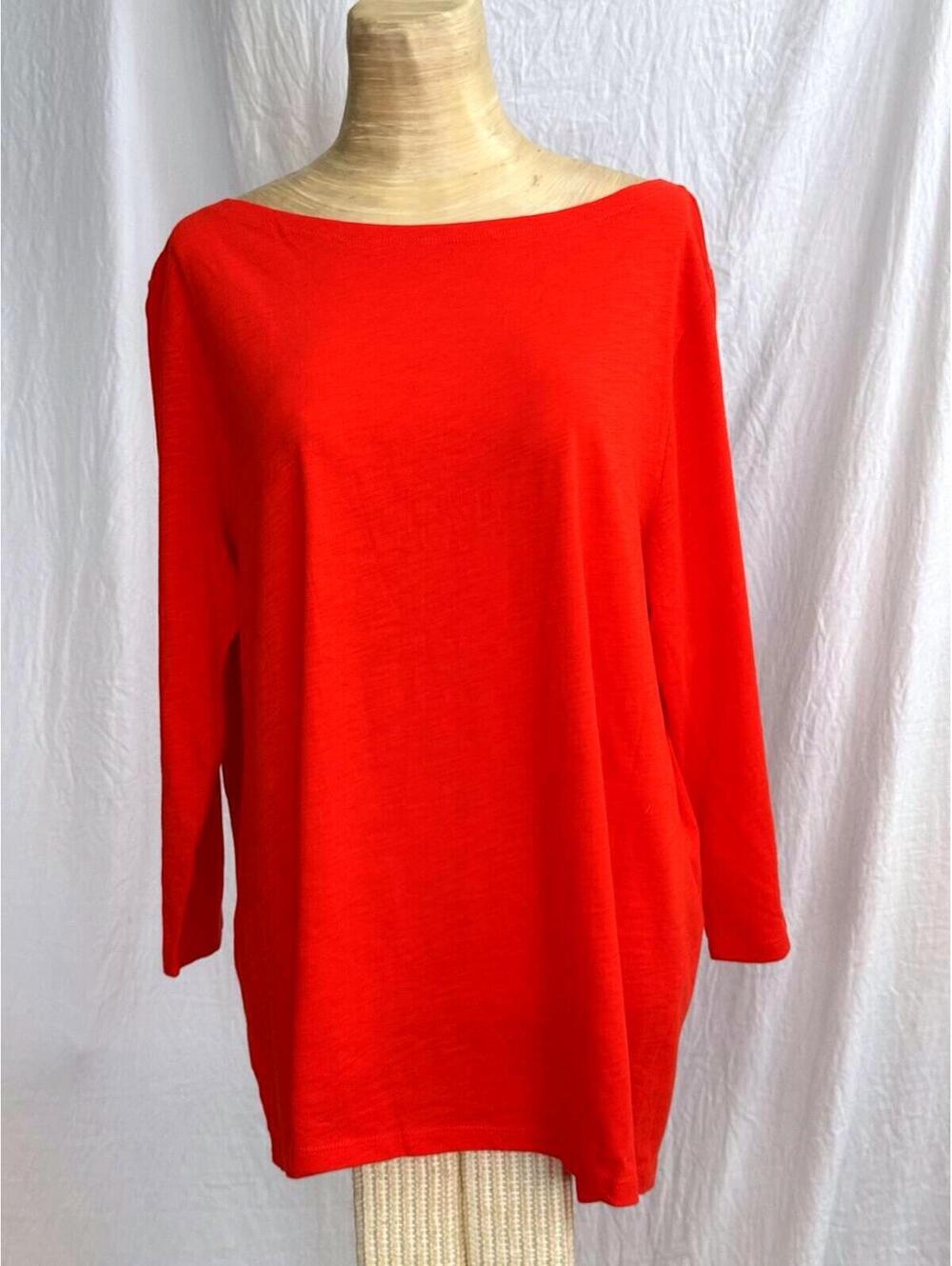 🆕LISTING🆕 Ann Taylor Factory 3/4 sleeve boat neck top